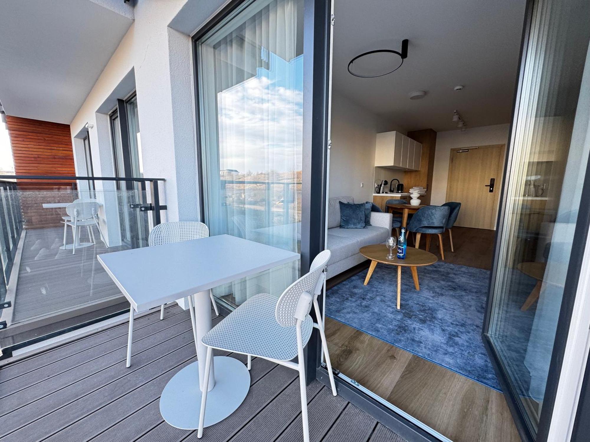 Aparthotel Anchoria Holiday Honest-Serwis Mechelinki Esterno foto