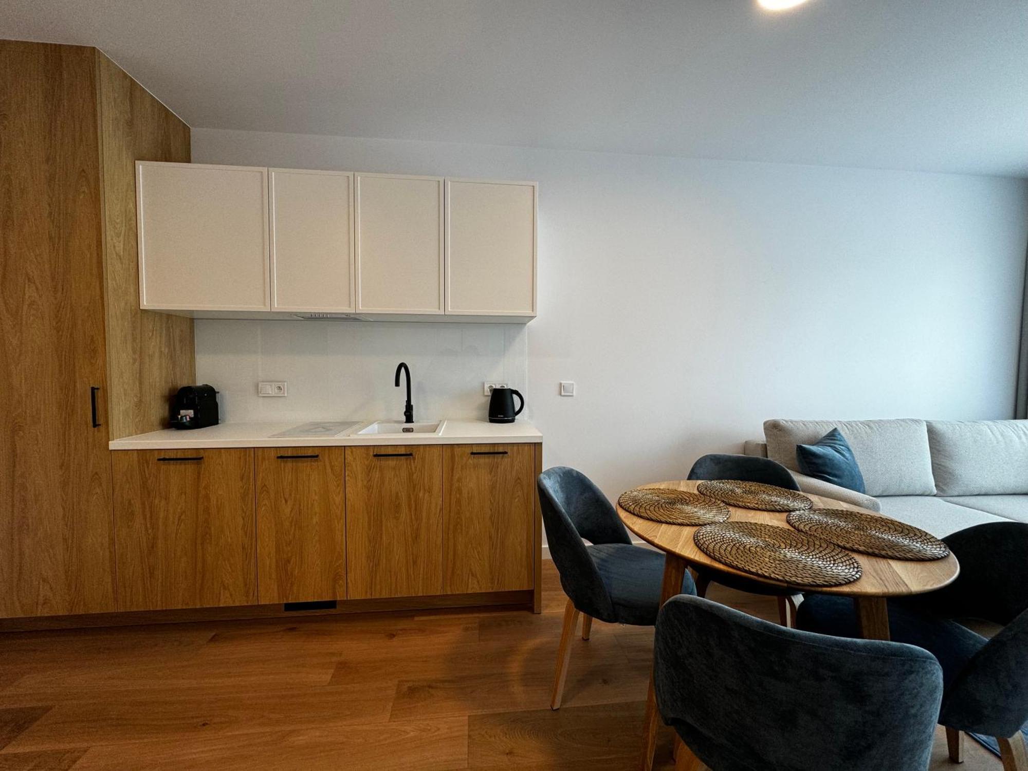 Aparthotel Anchoria Holiday Honest-Serwis Mechelinki Esterno foto